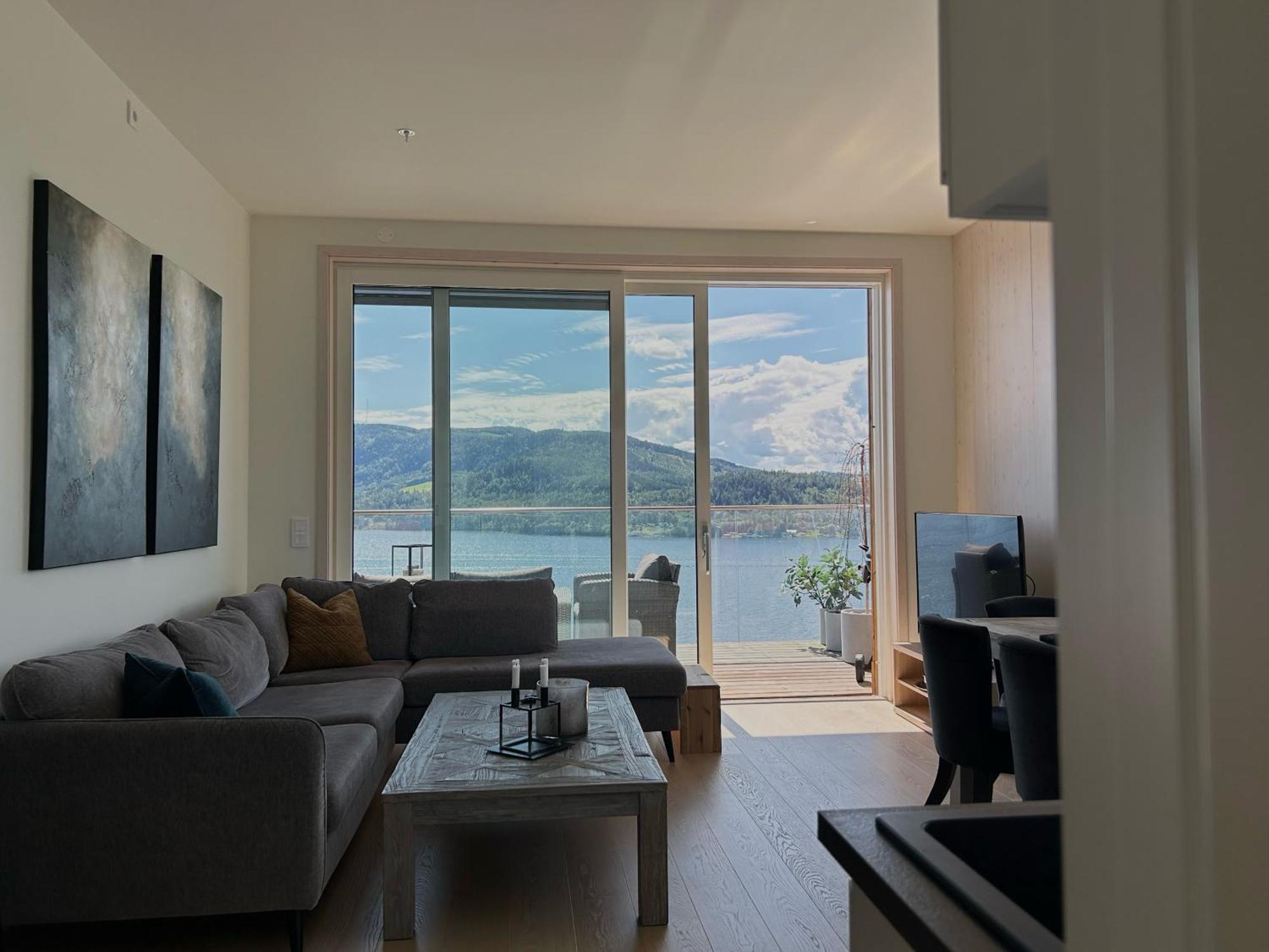 Mjos Tower - Big With View Apartment